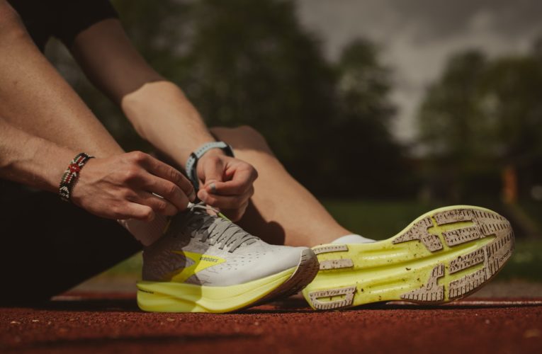 The Hague: Reduce Pain from Muscle Strain or Injury Faster with Curewave Laser